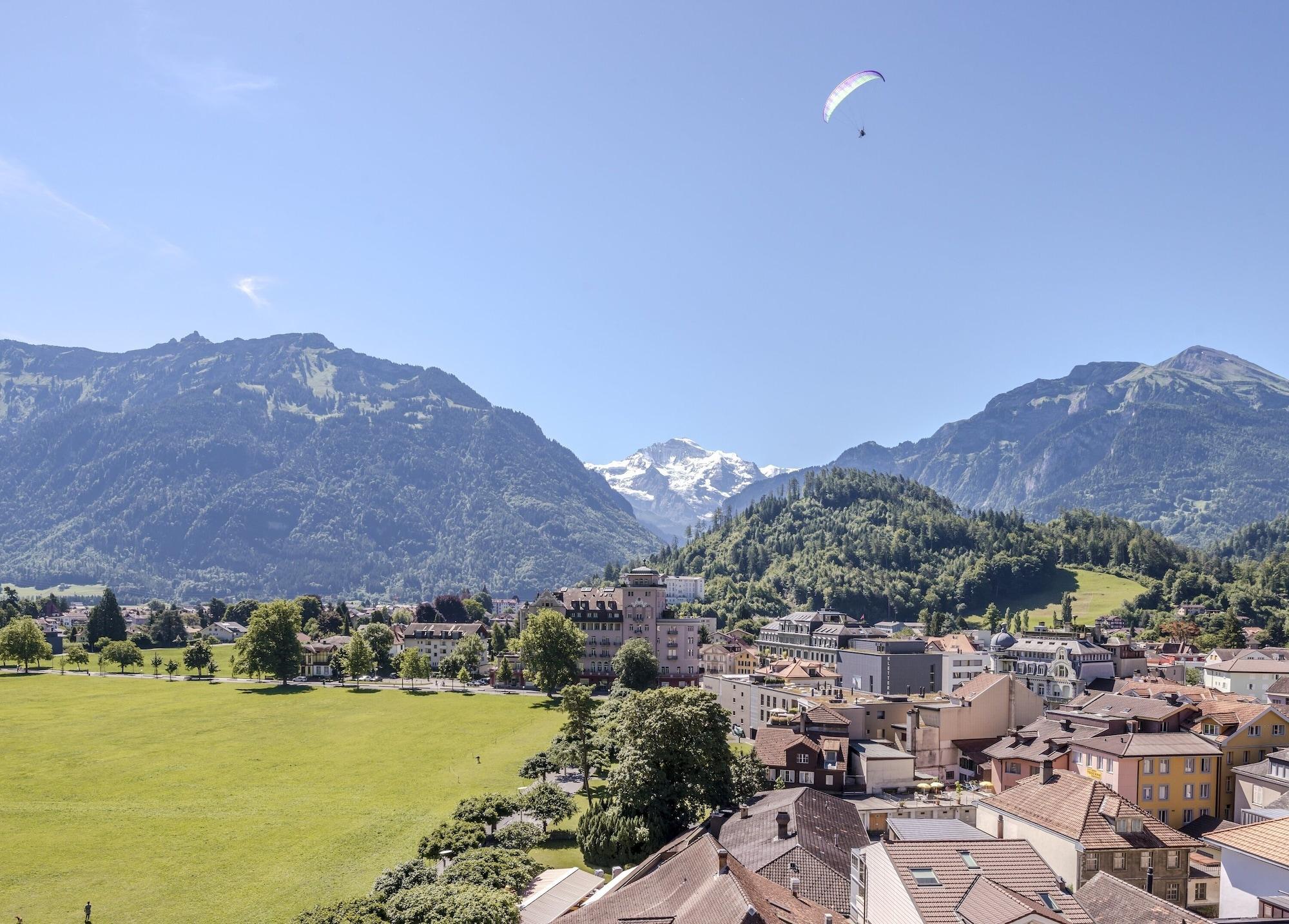 Hotel Metropole Interlaken Exterior photo