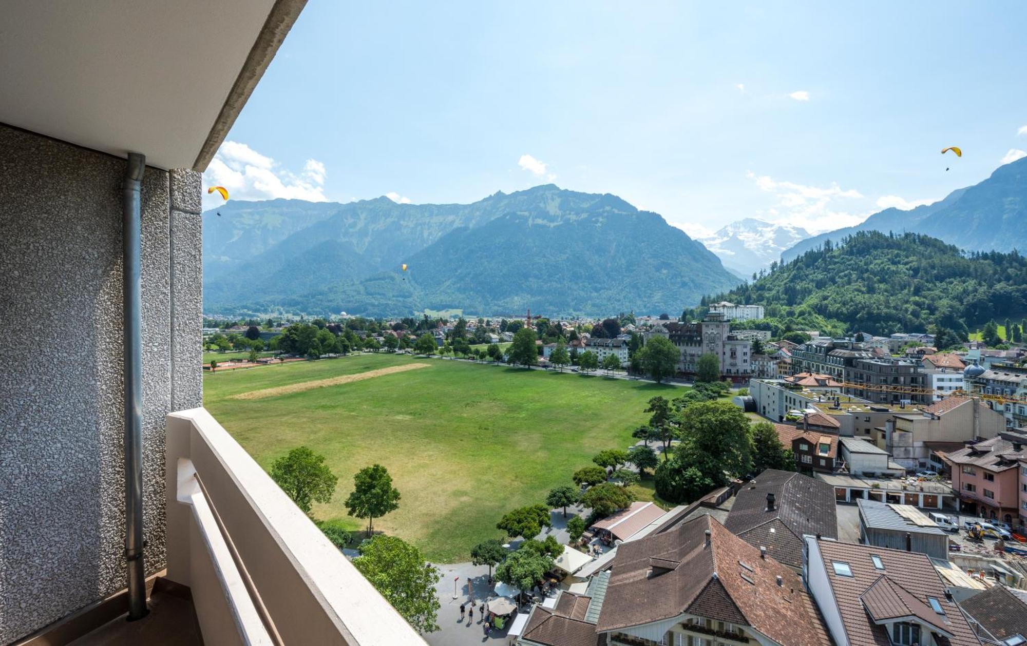 Hotel Metropole Interlaken Exterior photo